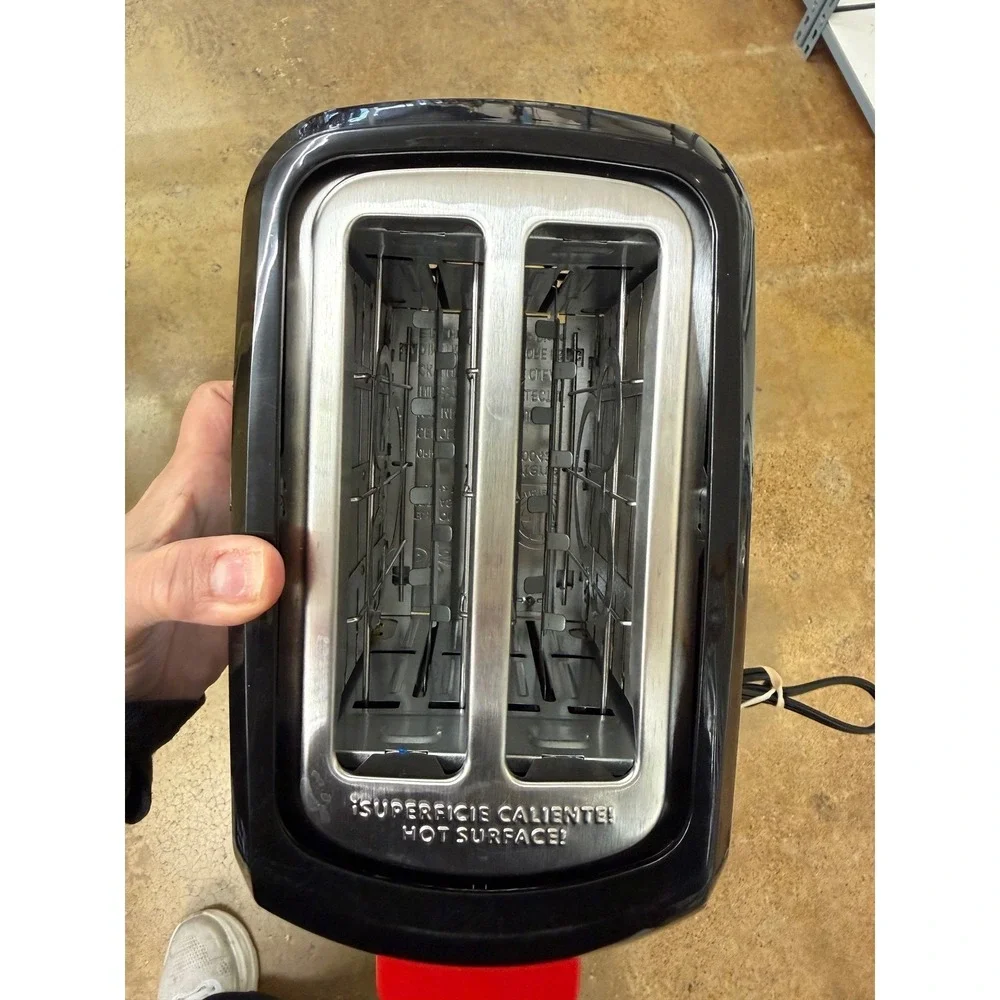 Disney Mickey Mouse 2 Slice Toaster Black Red‎ DCM-21EK New